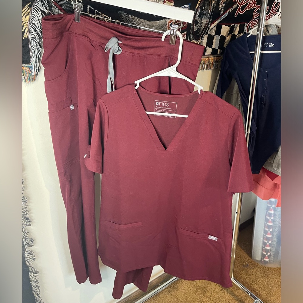 figs scrubs set